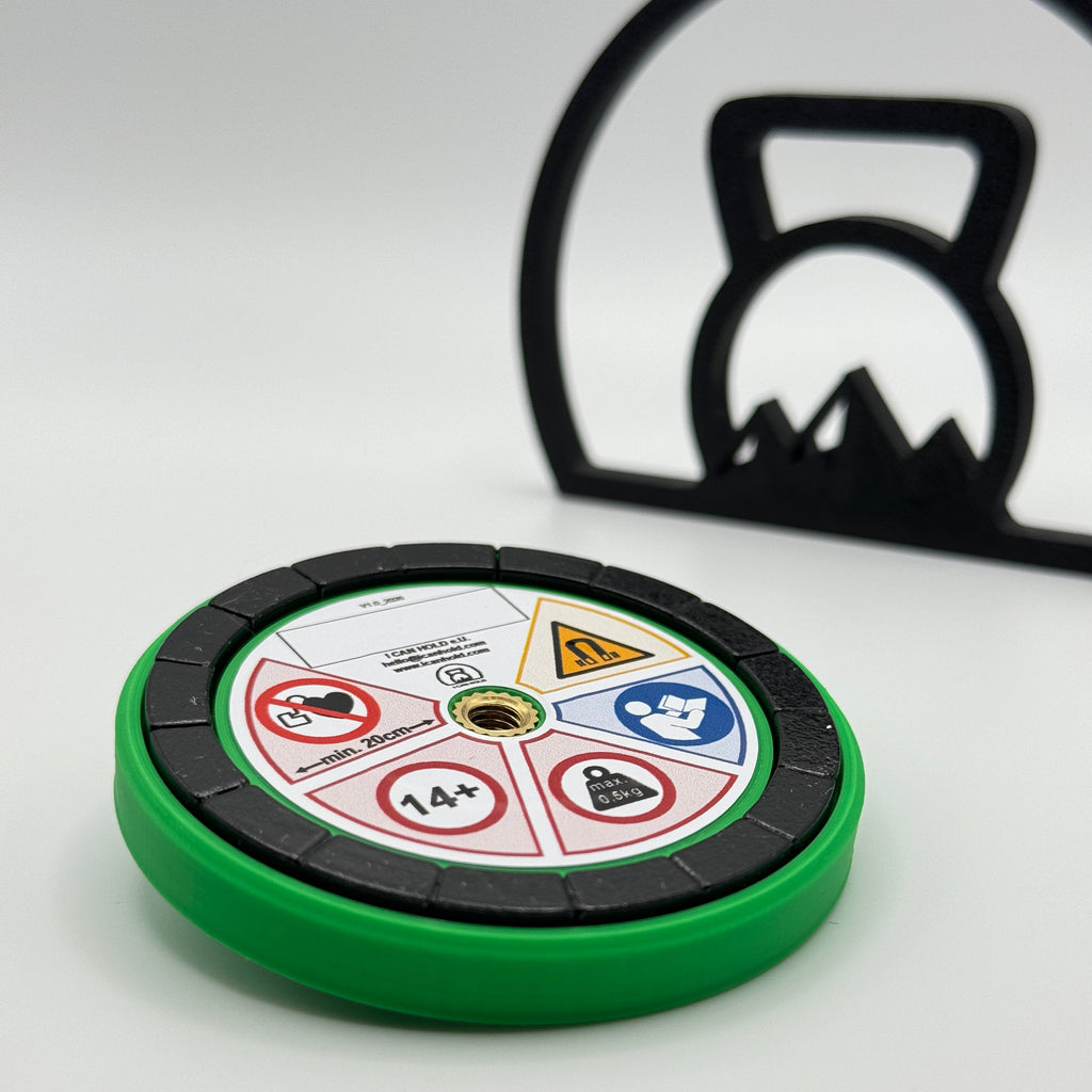 I•CAN•HOLD 10kg Green Edition, die MagSafe Handyhalterung für's Gym in der Rückansicht drapiert mit schräger draufsicht